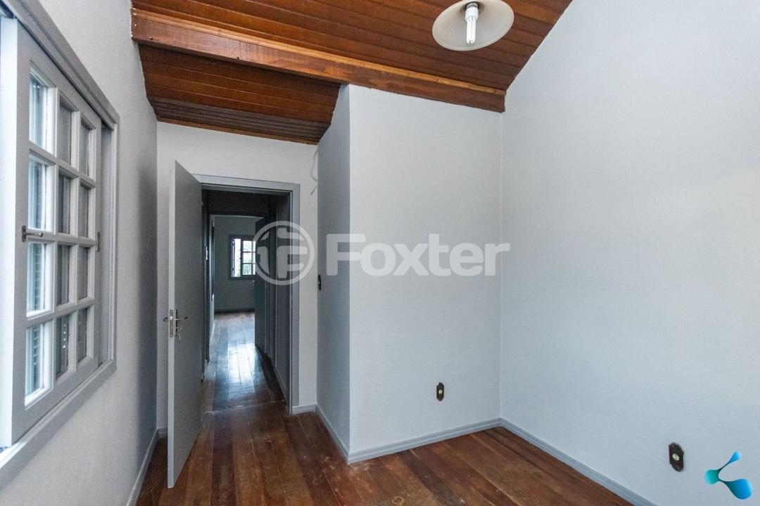 Casa à venda com 6 quartos, 130m² - Foto 45