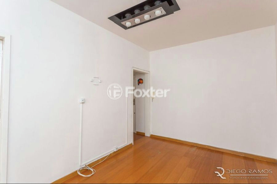 Apartamento à venda com 3 quartos, 97m² - Foto 7