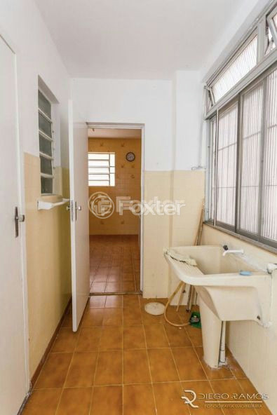 Apartamento à venda com 3 quartos, 97m² - Foto 9