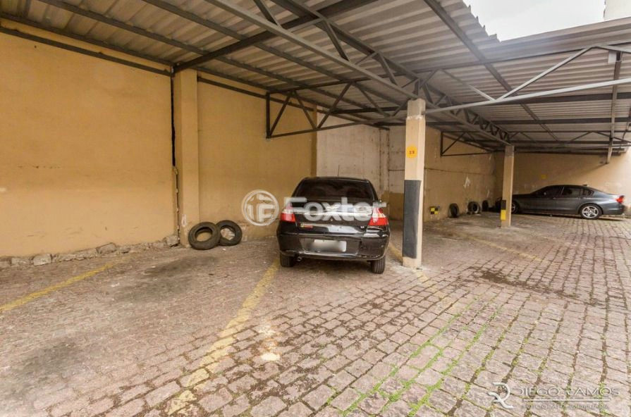 Apartamento à venda com 3 quartos, 97m² - Foto 18