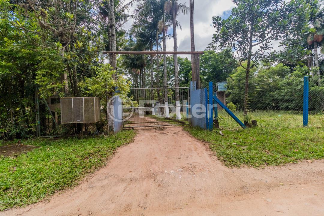 Sítio à venda com 3 quartos, 15100m² - Foto 2