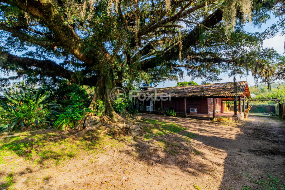 Casa à venda com 6 quartos, 480m² - Foto 57