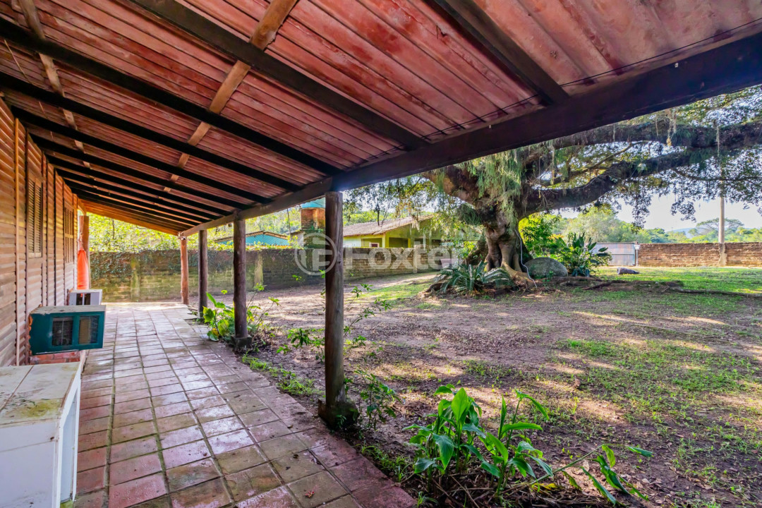 Casa à venda com 6 quartos, 480m² - Foto 44