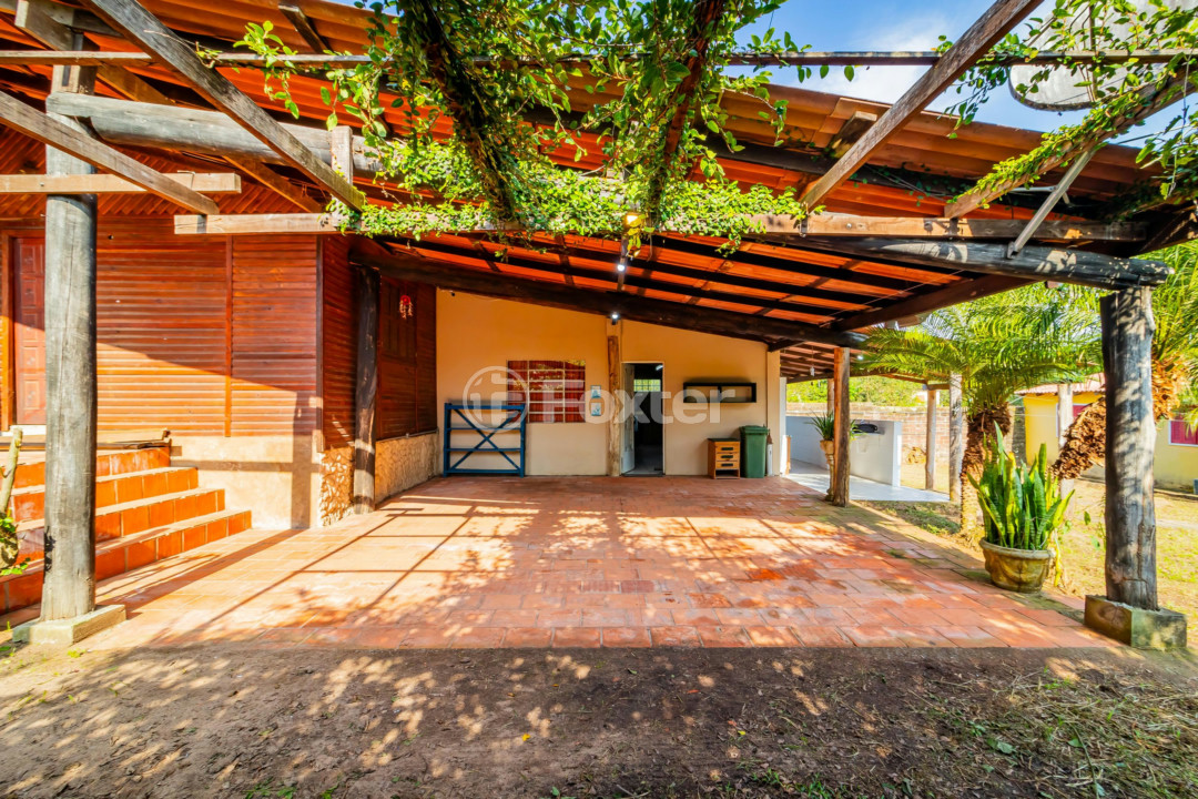 Casa à venda com 6 quartos, 480m² - Foto 46