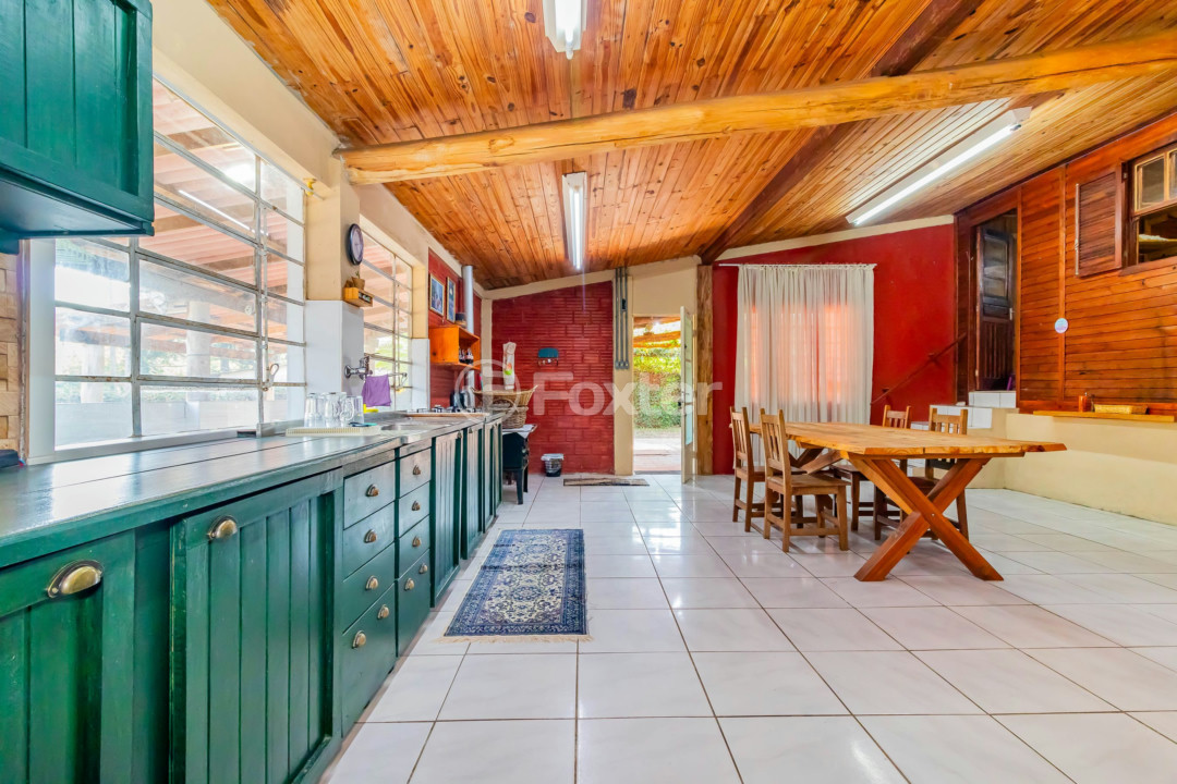 Casa à venda com 6 quartos, 480m² - Foto 16