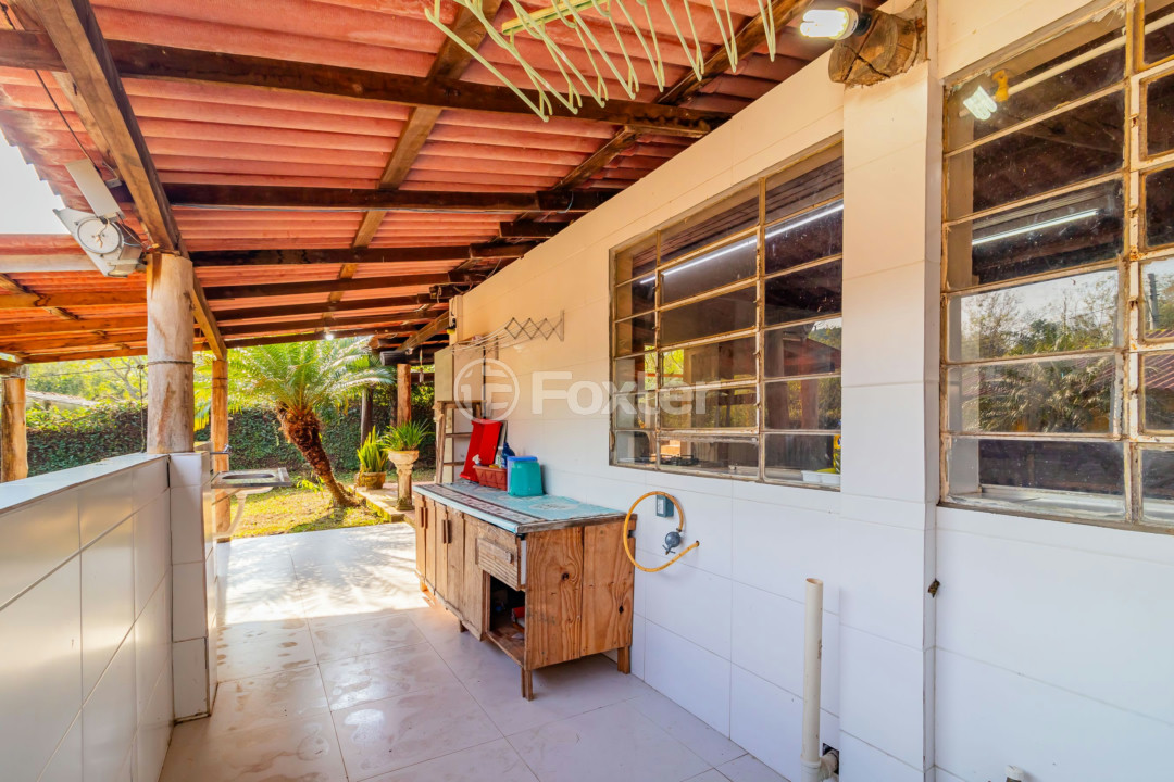 Casa à venda com 6 quartos, 480m² - Foto 17