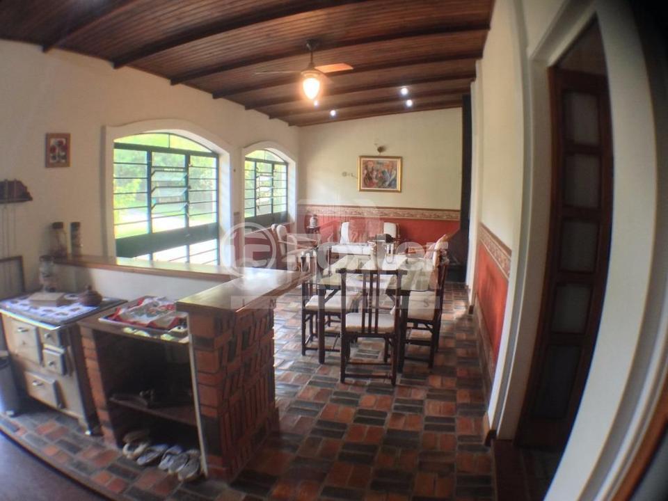 Fazenda à venda com 4 quartos, 356m² - Foto 11