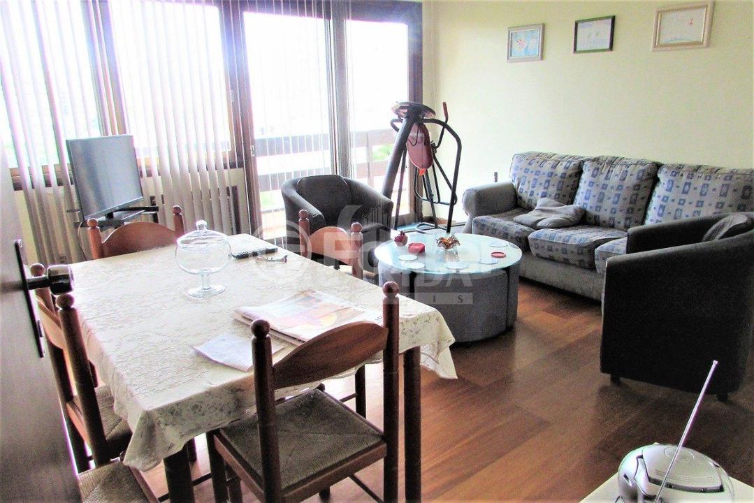 Apartamento à venda com 3 quartos, 106m² - Foto 4