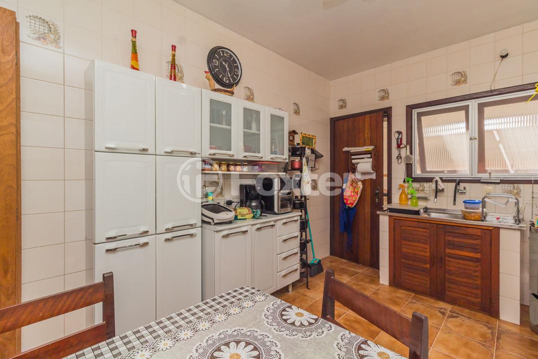Casa à venda com 5 quartos, 308m² - Foto 18