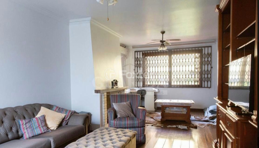 Casa à venda com 3 quartos, 308m² - Foto 4