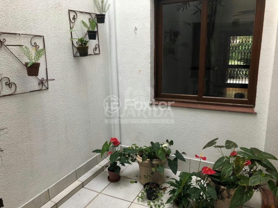 Casa à venda com 3 quartos, 308m² - Foto 19