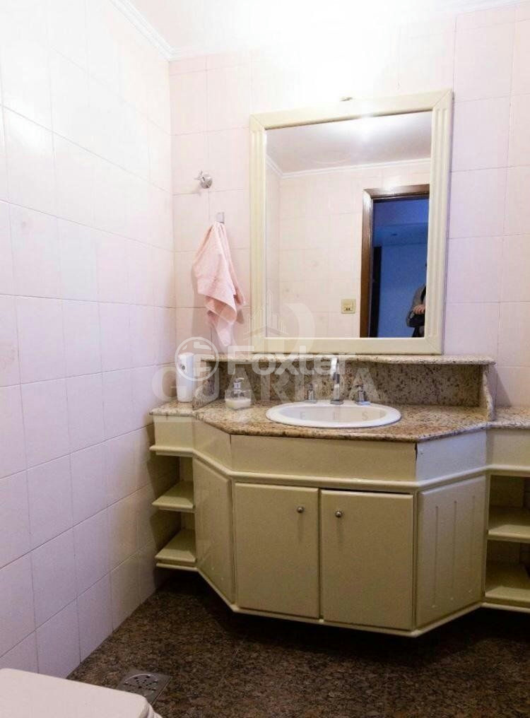 Casa à venda com 3 quartos, 308m² - Foto 20