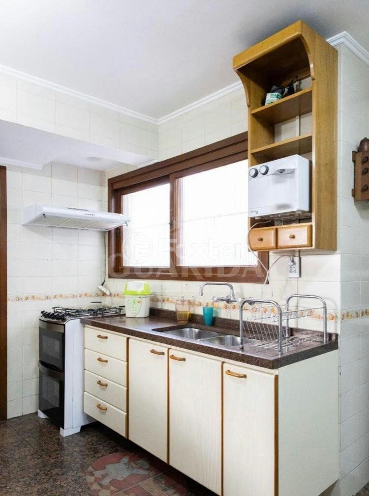 Casa à venda com 3 quartos, 308m² - Foto 24