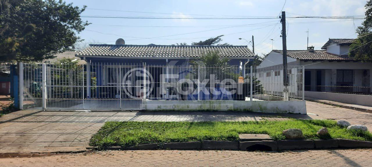 Casa à venda com 3 quartos, 90m² - Foto 1
