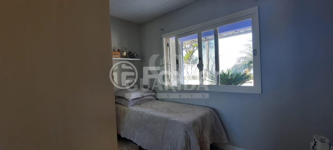Casa à venda com 3 quartos, 90m² - Foto 13
