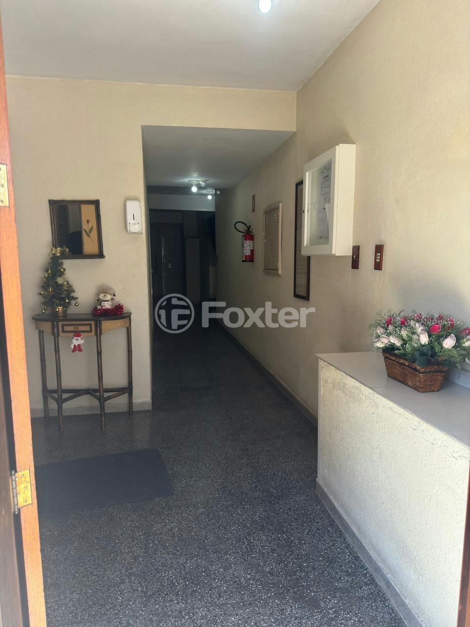 Apartamento à venda com 2 quartos, 60m² - Foto 17