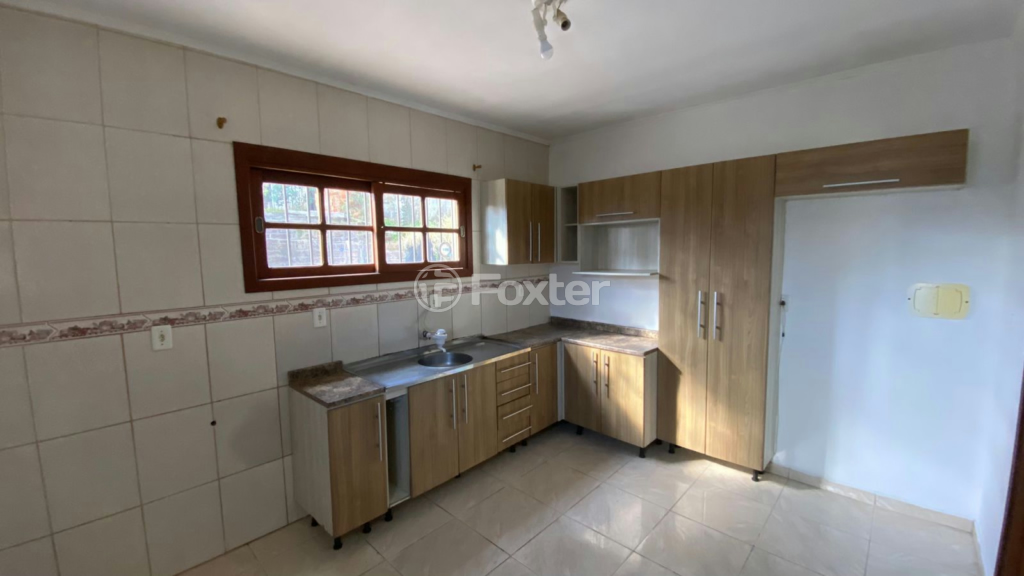 Casa à venda com 3 quartos, 85m² - Foto 3