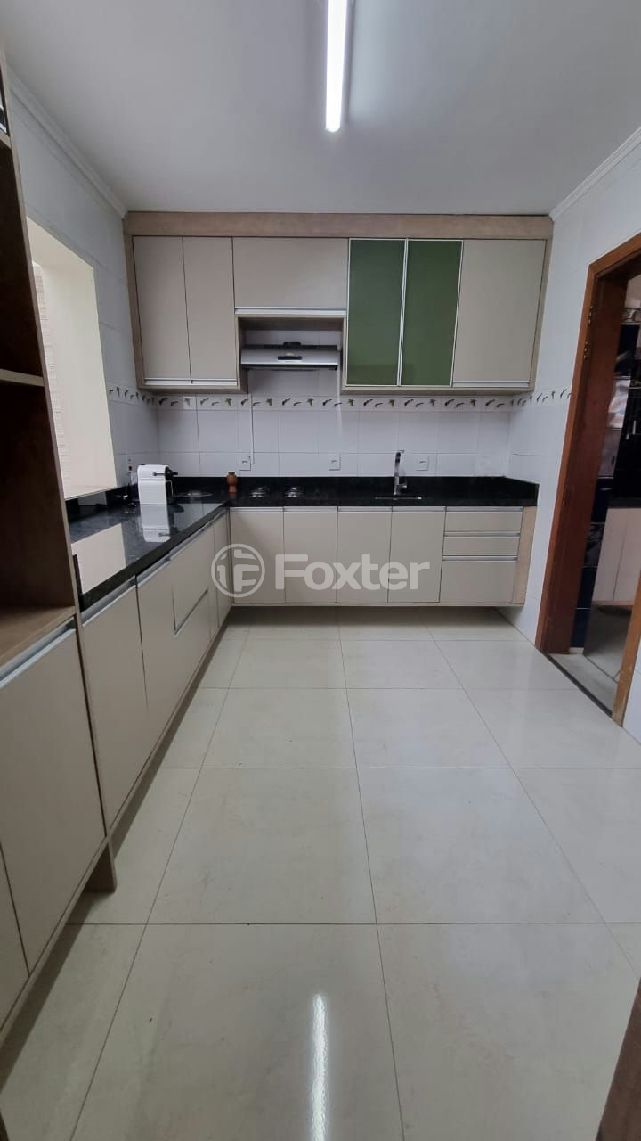 Casa à venda com 4 quartos, 178m² - Foto 3
