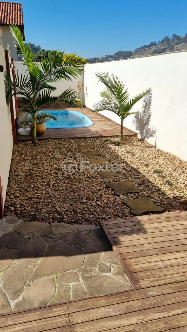 Casa à venda com 4 quartos, 178m² - Foto 26
