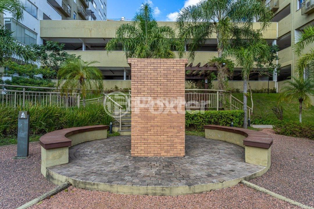 Apartamento à venda com 2 quartos, 67m² - Foto 82