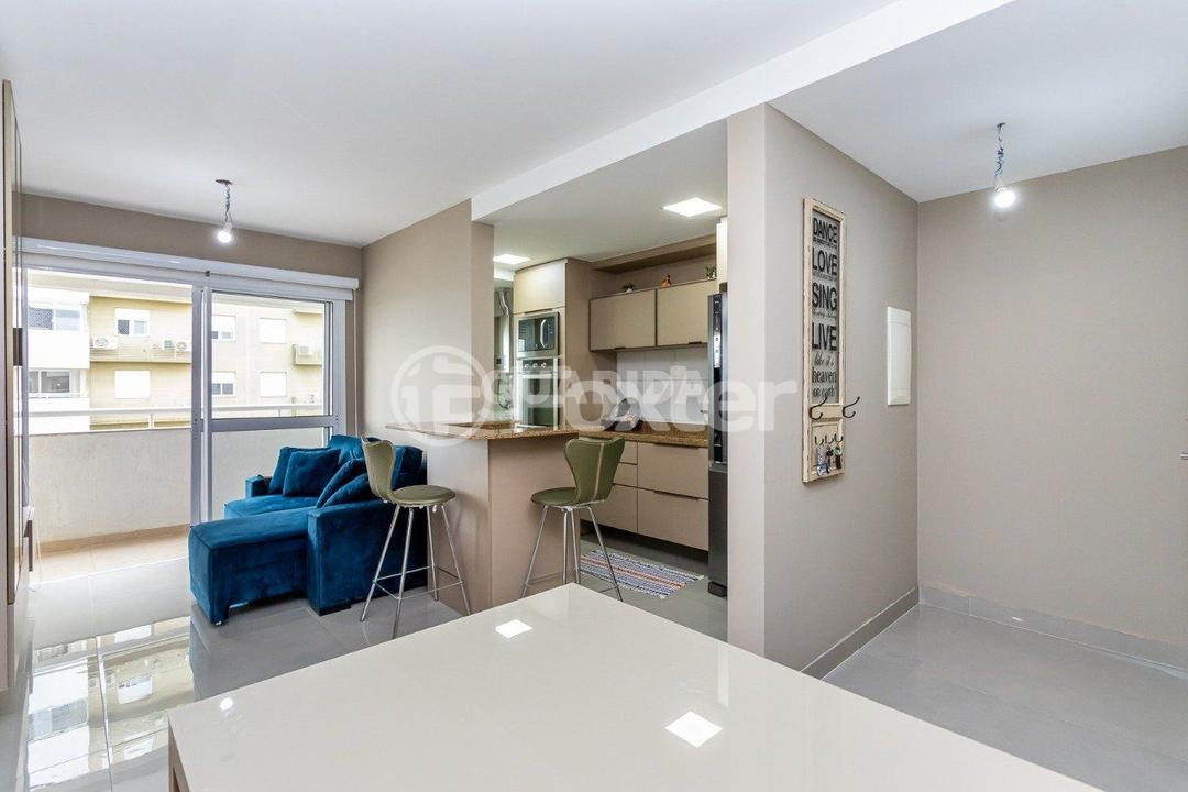 Apartamento à venda com 2 quartos, 67m² - Foto 28