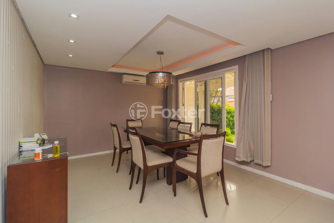 Casa de Condomínio à venda com 4 quartos, 300m² - Foto 22