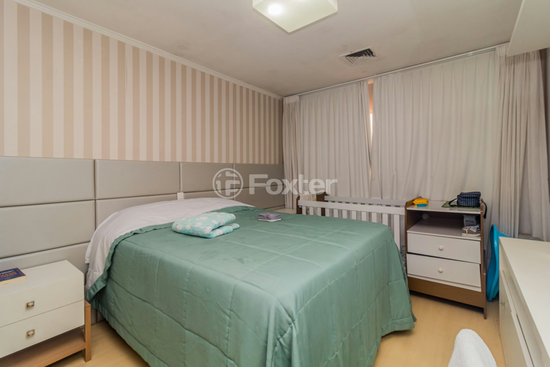 Casa de Condomínio à venda com 4 quartos, 300m² - Foto 38