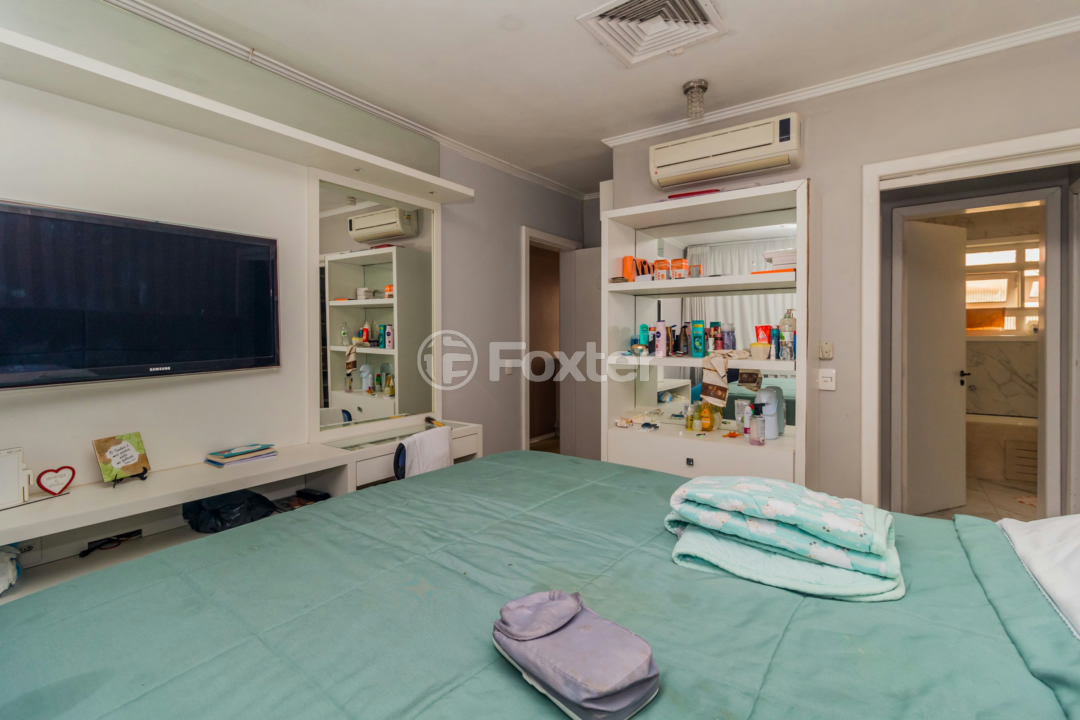 Casa de Condomínio à venda com 4 quartos, 300m² - Foto 35