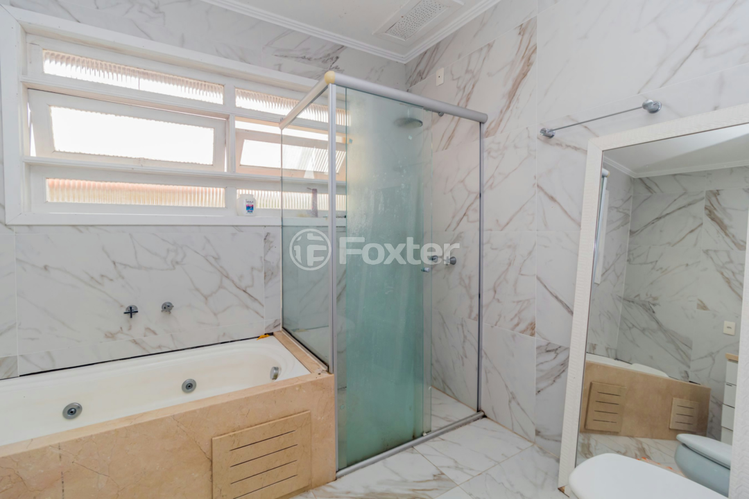 Casa de Condomínio à venda com 4 quartos, 300m² - Foto 36