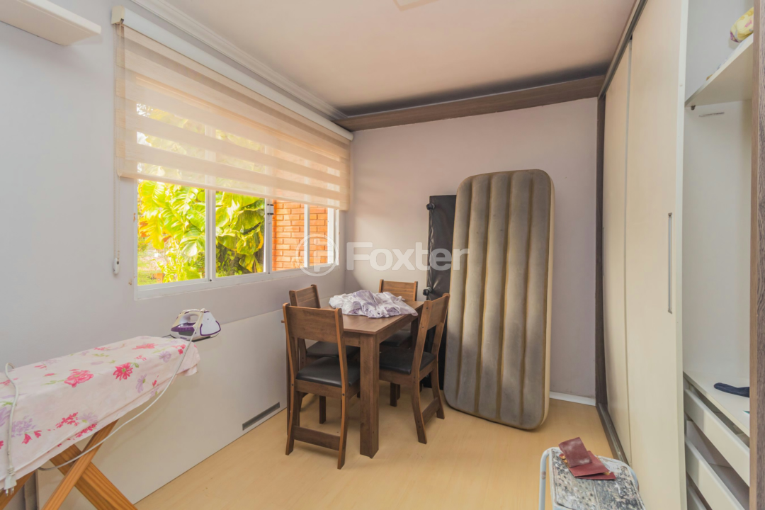 Casa de Condomínio à venda com 4 quartos, 300m² - Foto 52