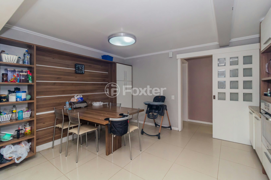 Casa de Condomínio à venda com 4 quartos, 300m² - Foto 26