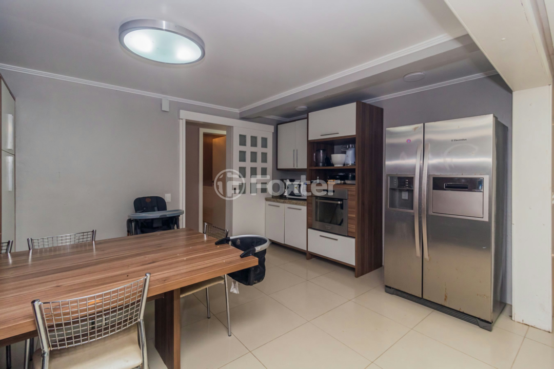 Casa de Condomínio à venda com 4 quartos, 300m² - Foto 23