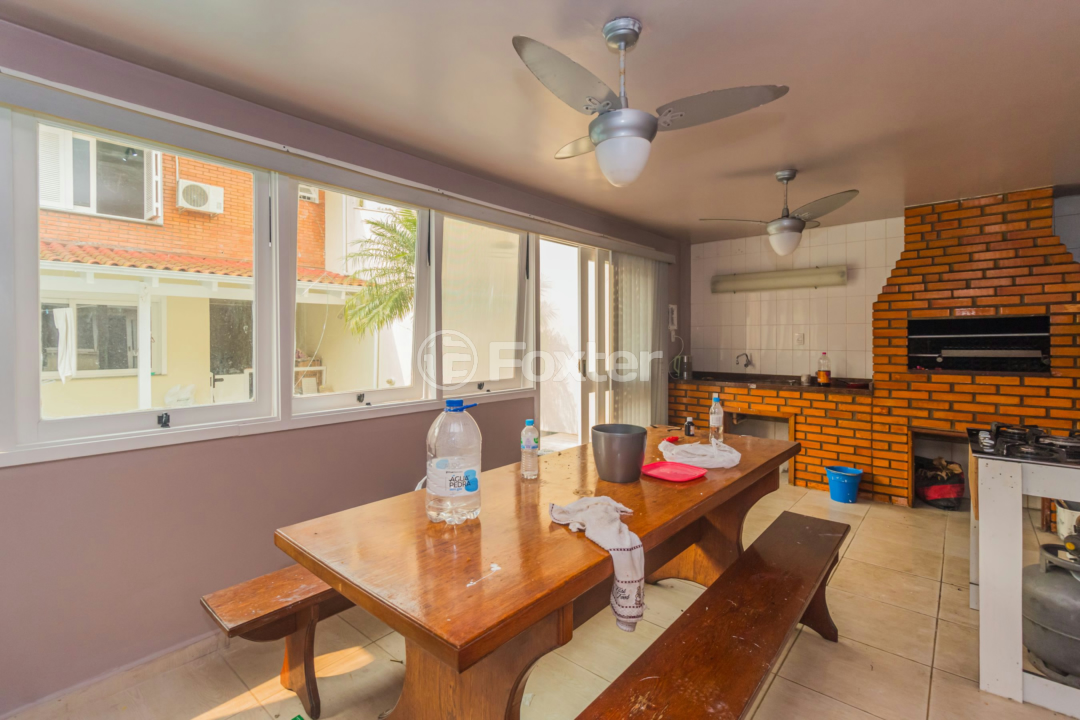 Casa de Condomínio à venda com 4 quartos, 300m² - Foto 7