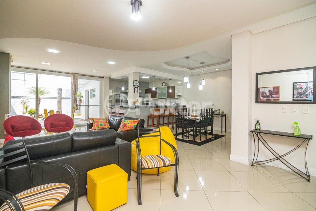 Casa de Condomínio à venda com 3 quartos, 222m² - Foto 28