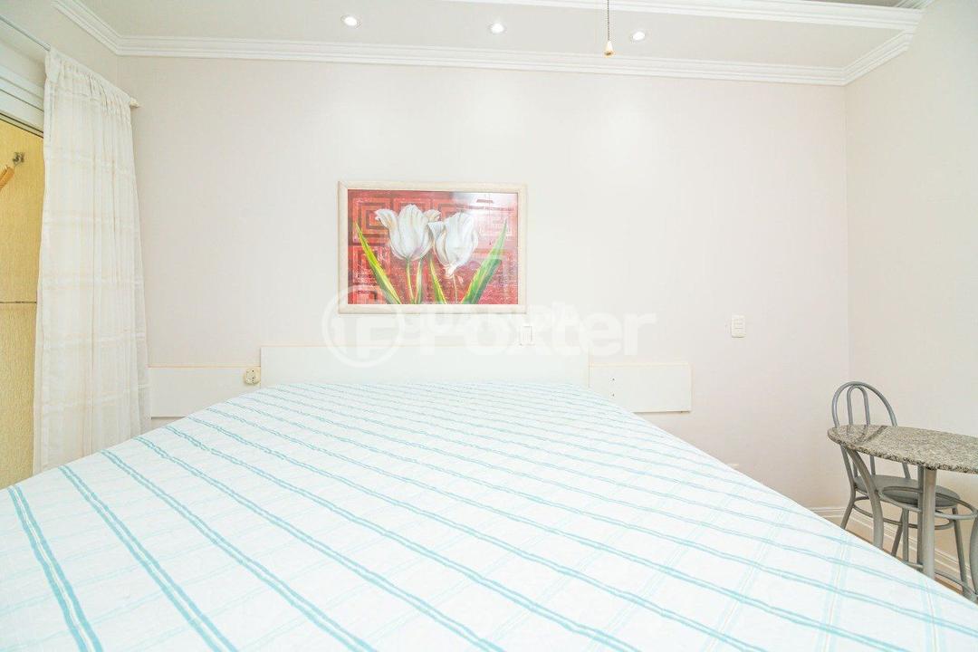 Casa de Condomínio à venda com 3 quartos, 222m² - Foto 35