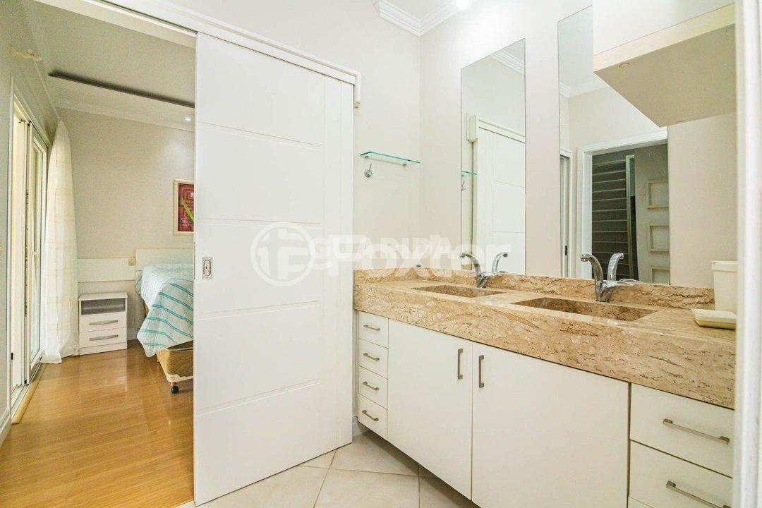 Casa de Condomínio à venda com 3 quartos, 222m² - Foto 39