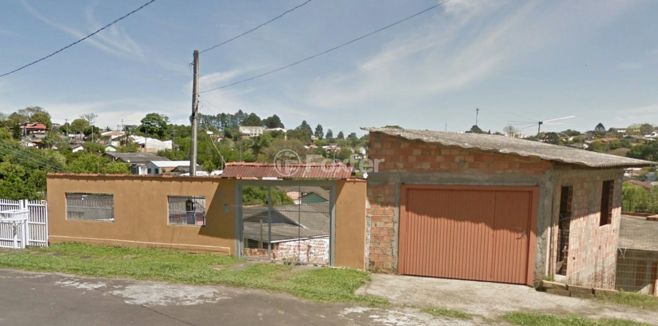 Casa à venda com 3 quartos, 36m² - Foto 1