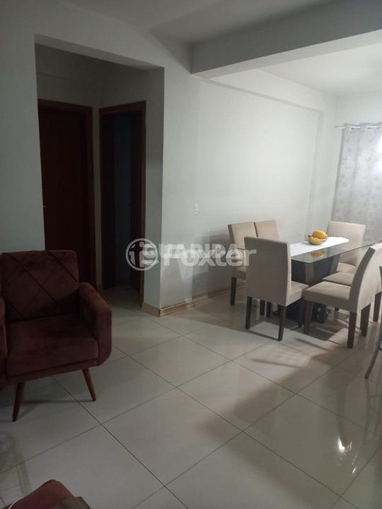 Apartamento à venda com 2 quartos, 68m² - Foto 4
