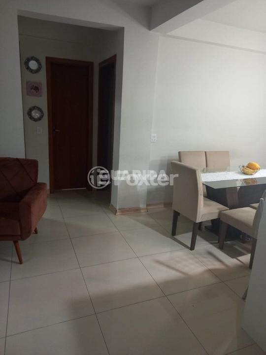 Apartamento à venda com 2 quartos, 68m² - Foto 5