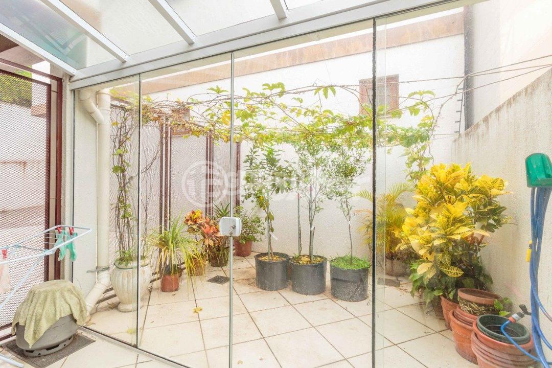 Casa de Condomínio à venda com 3 quartos, 197m² - Foto 31