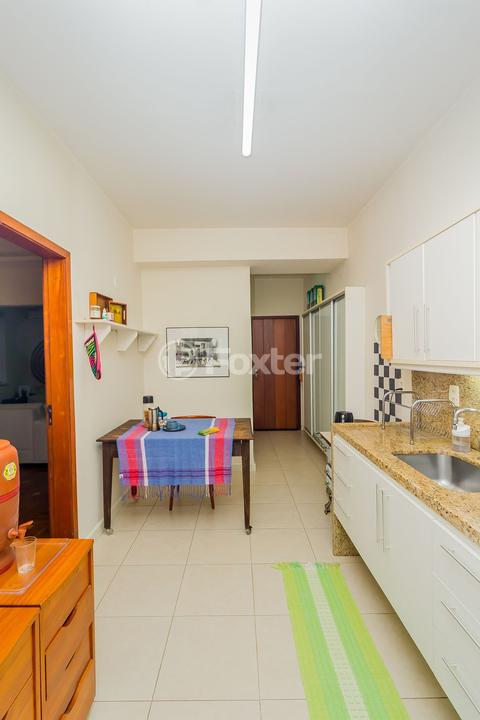 Apartamento à venda com 3 quartos, 141m² - Foto 21