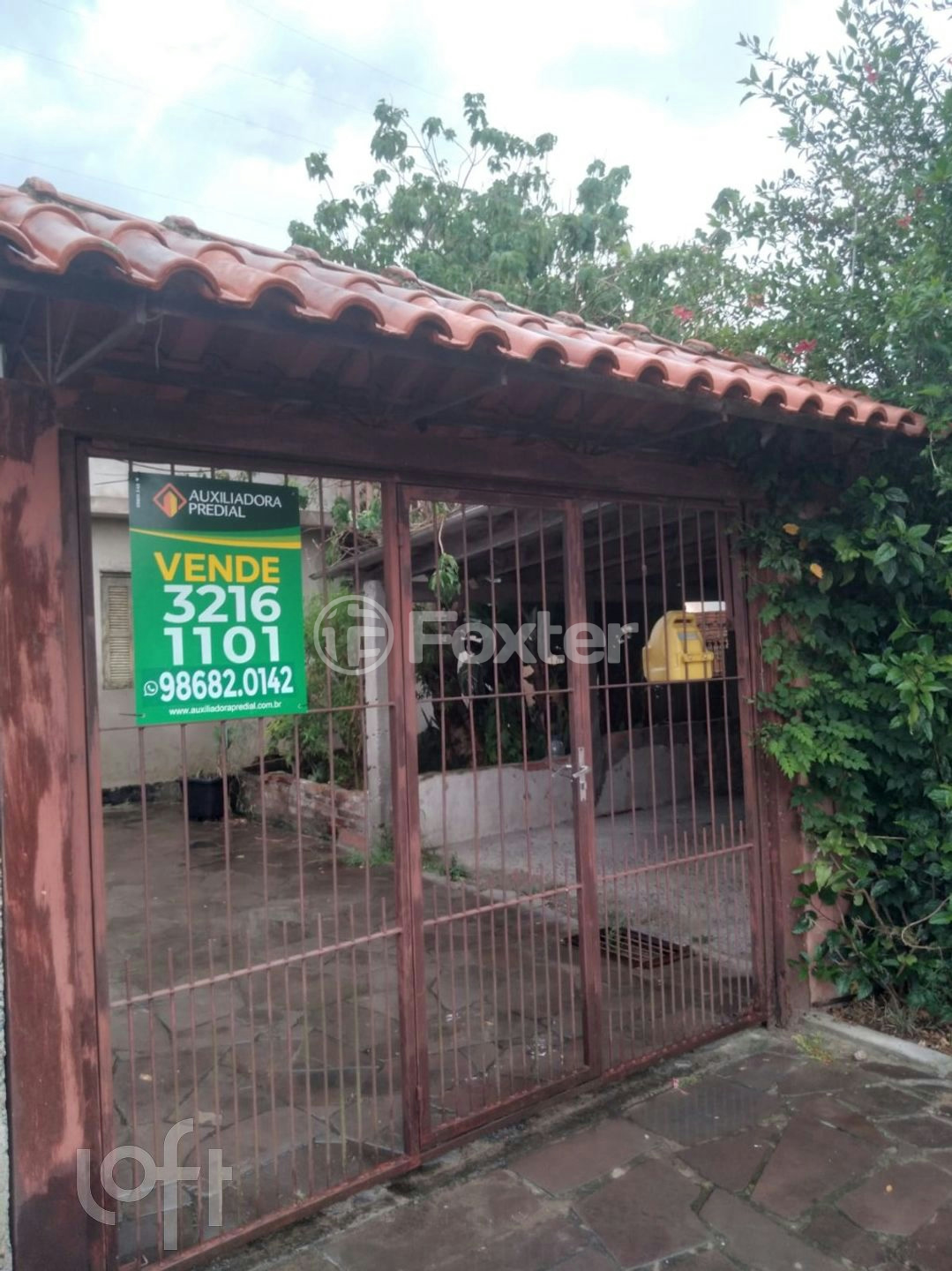 Casa à venda com 1 quarto, 300m² - Foto 1