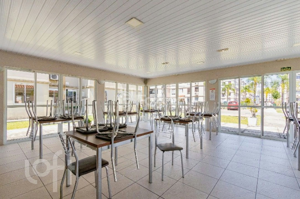 Apartamento à venda com 2 quartos, 42m² - Foto 9