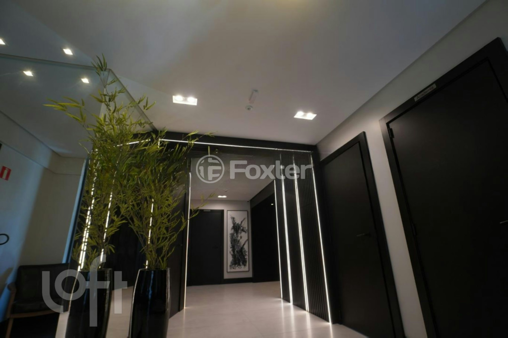 Apartamento à venda com 3 quartos, 137m² - Foto 7
