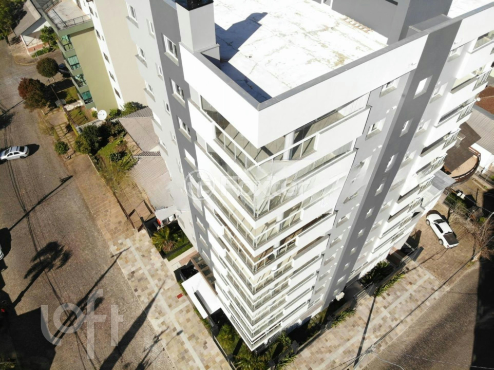 Apartamento à venda com 3 quartos, 137m² - Foto 5