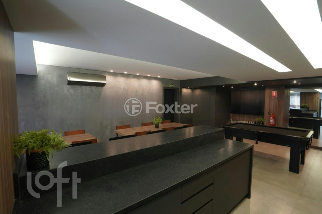 Apartamento à venda com 3 quartos, 137m² - Foto 1