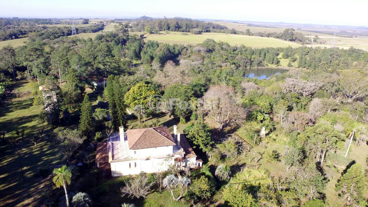Sítio à venda com 10 quartos, 250000m² - Foto 6