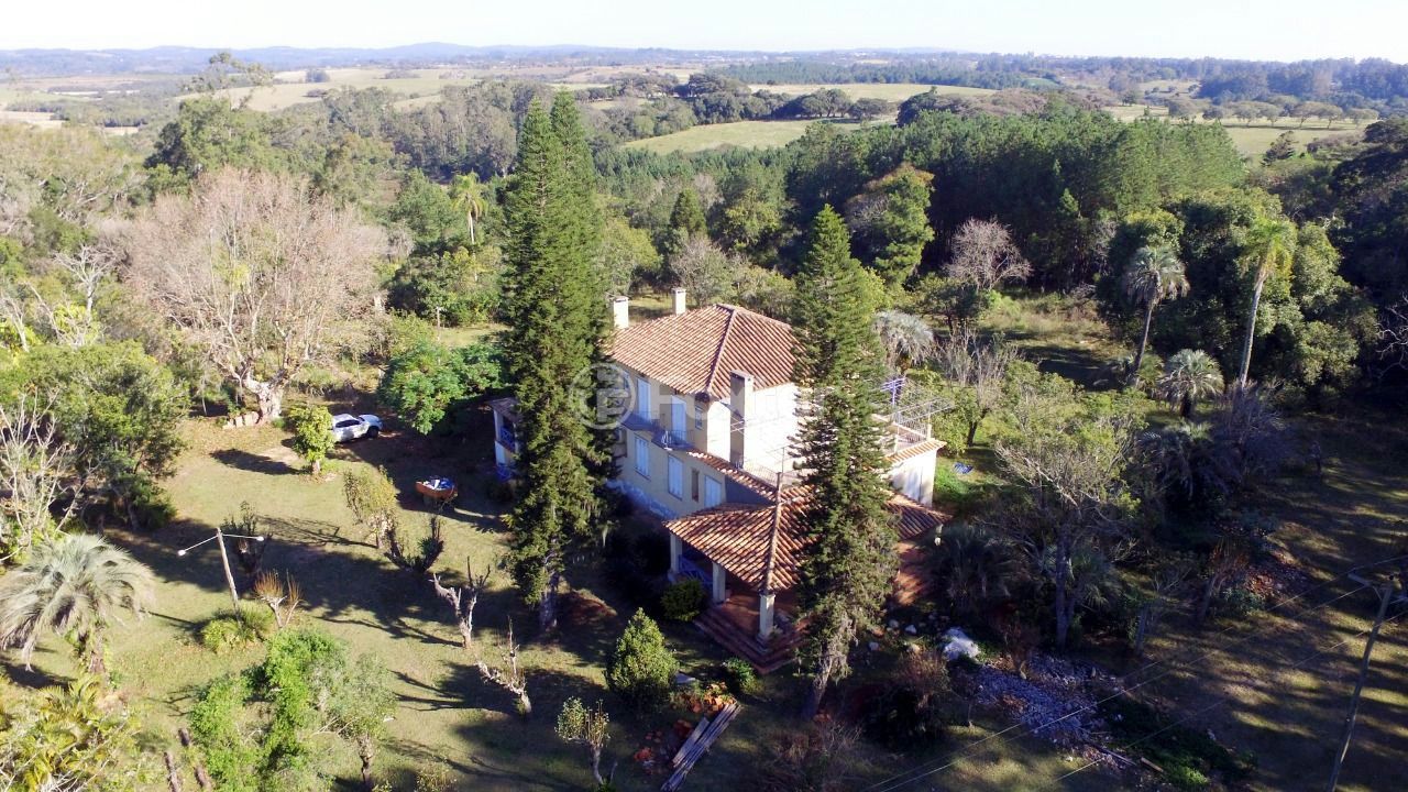 Sítio à venda com 10 quartos, 250000m² - Foto 11