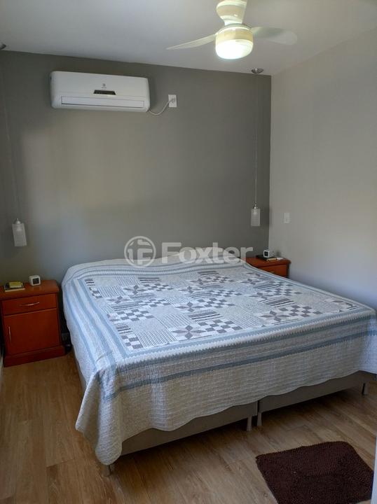 Casa de Condomínio à venda com 3 quartos, 228m² - Foto 18