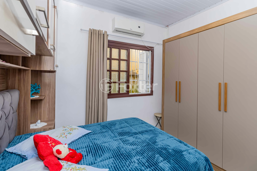 Casa à venda com 3 quartos, 131m² - Foto 17